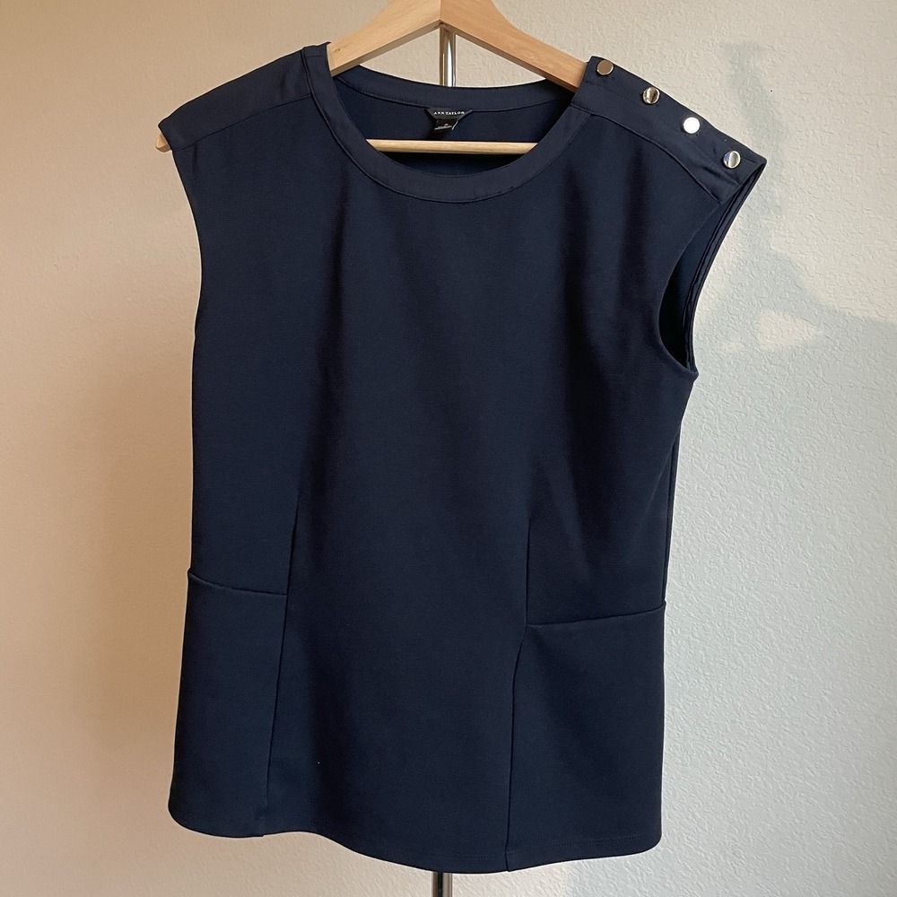 Ann Taylor S Navy Cap Sleeve Top Gold Buttons Office Business Casual Blouse Boss